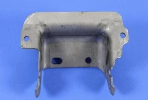 Soporte de Montaje de Motor Mopar 68003505AB